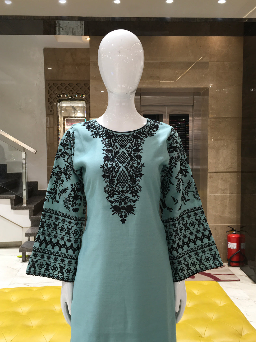 Salwar Kameez - 120924166