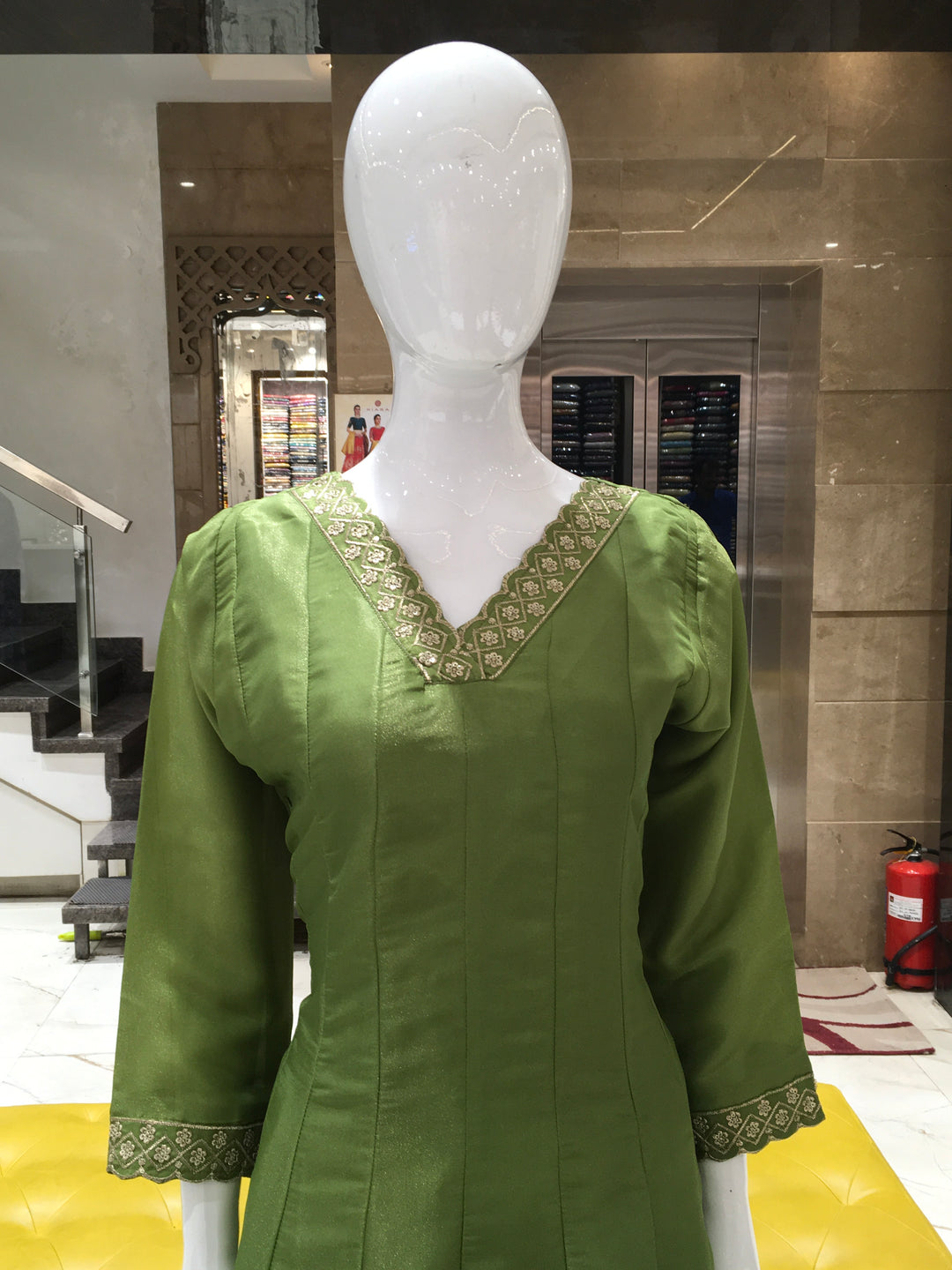 Salwar Kameez - 120924193