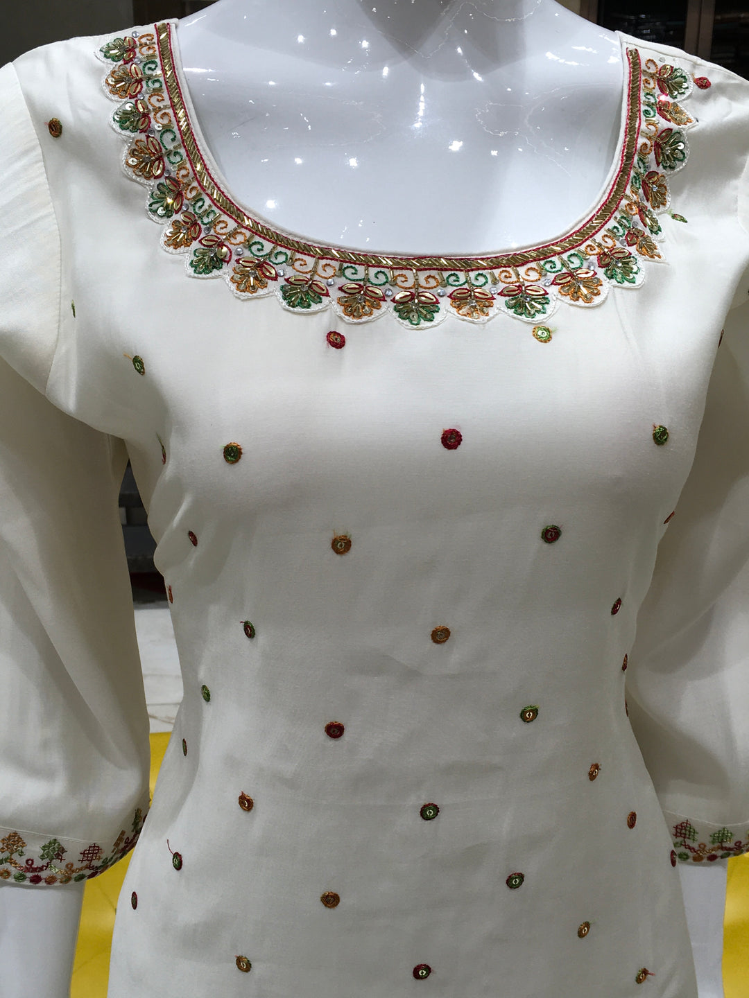 Black/White Chanderi Cotton Straight Cut Salwar Kameez - 15032387 - View 3