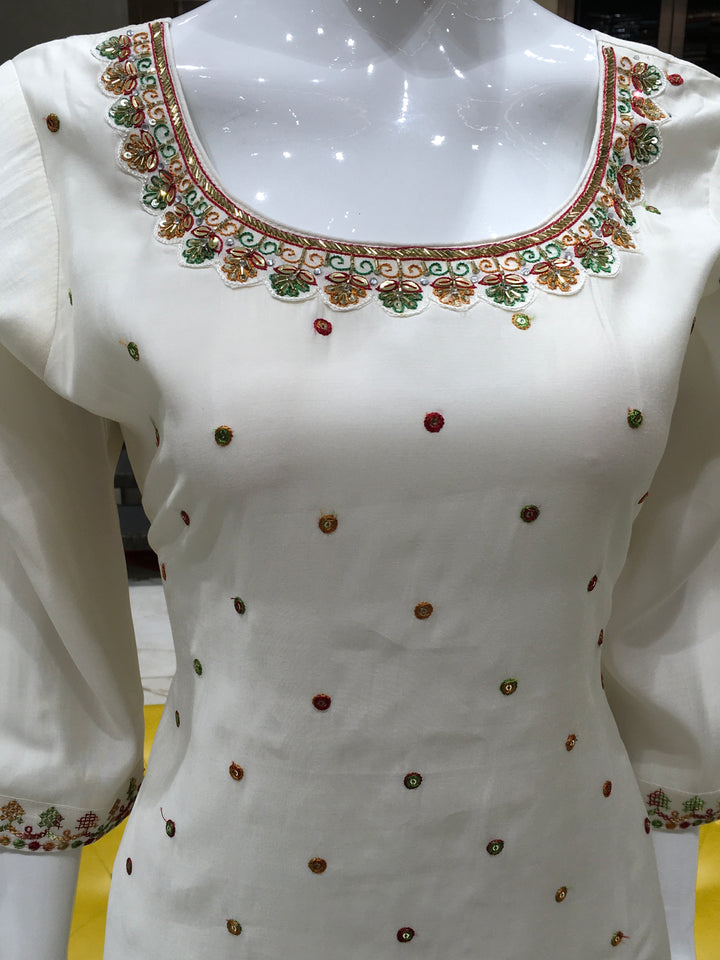 Black/White Chanderi Cotton Straight Cut Salwar Kameez - 15032387 - View 3